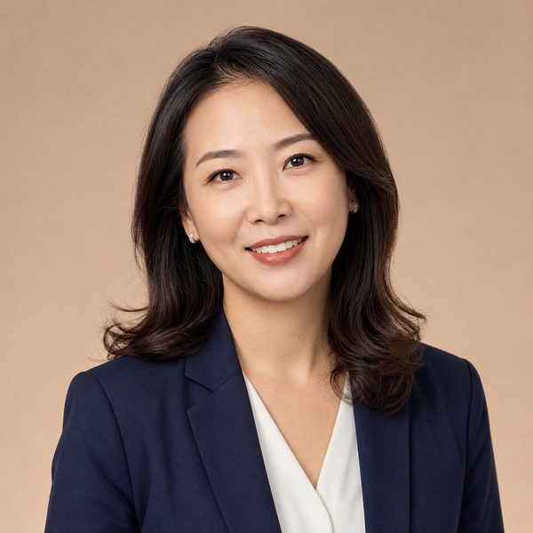 草莓视频社区顾问李心语